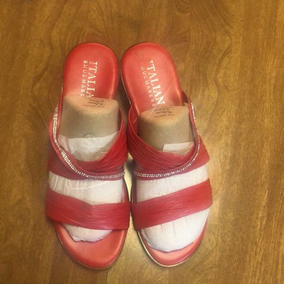 Beautiful Rhinestone Red Leather Women’s Shoes Made in Italy Size 11 - Picture 11 of 17